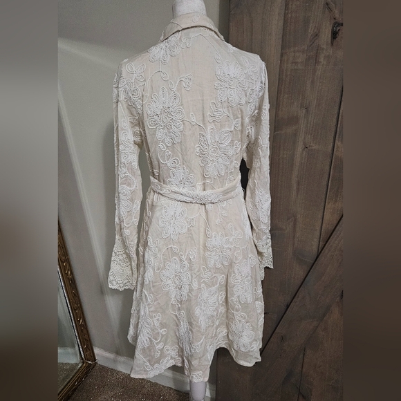 BTFL LIFE Romia Embroidered Lace Crochet Floral Button down dress.Off White. SM - Picture 12 of 16
